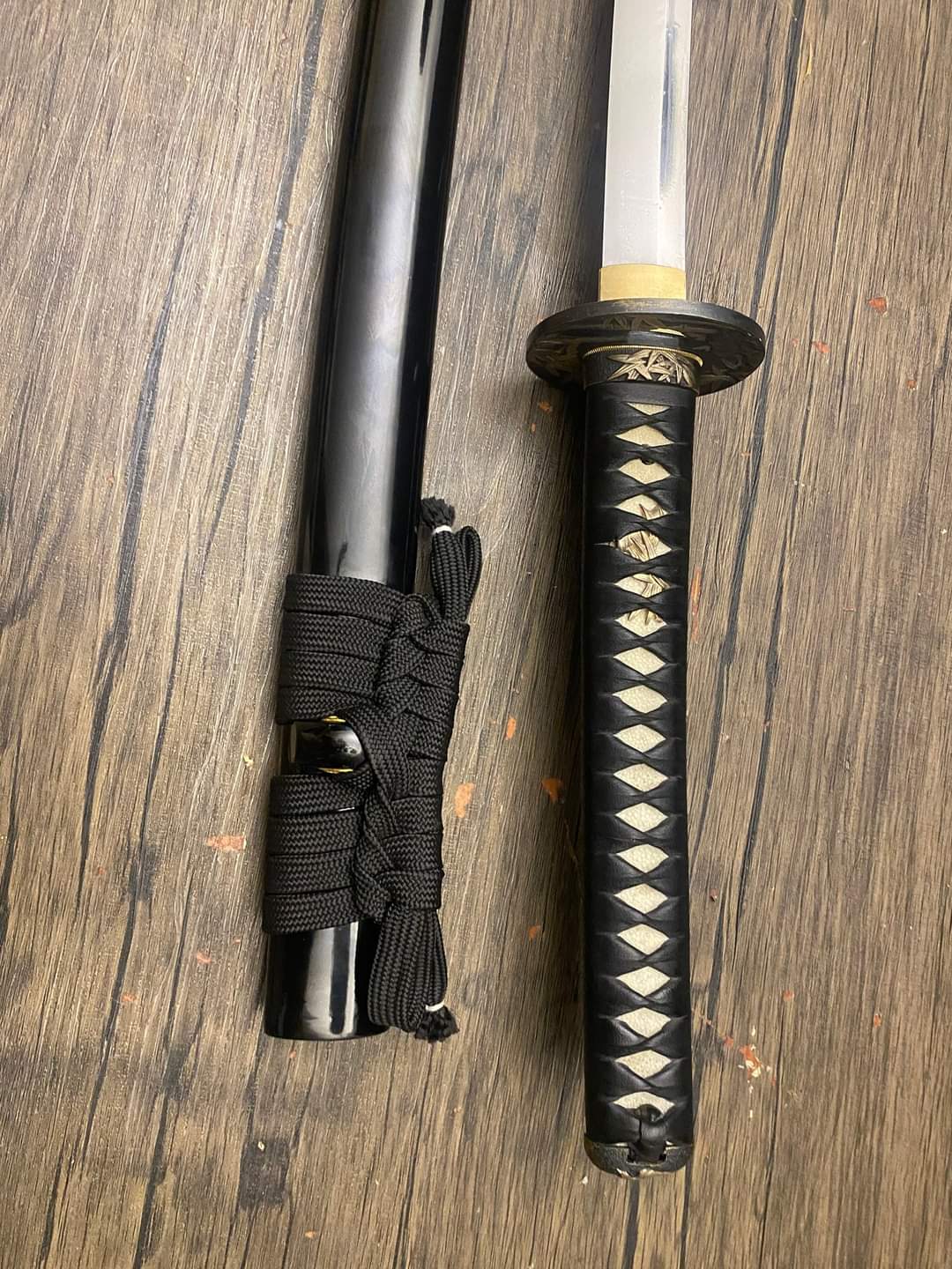 Katana - Black Bamboo - functional damascus