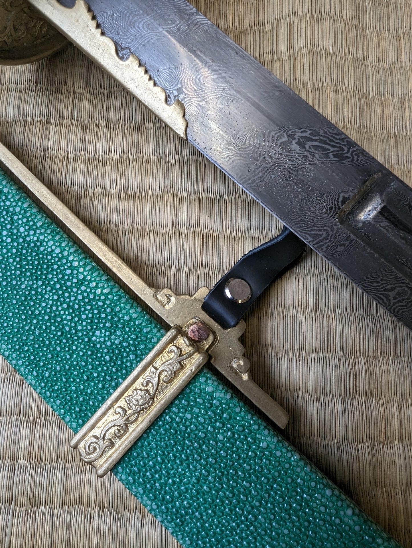 Ming Dao - Jade Chrysanthemum - Rotary Functional Damascus