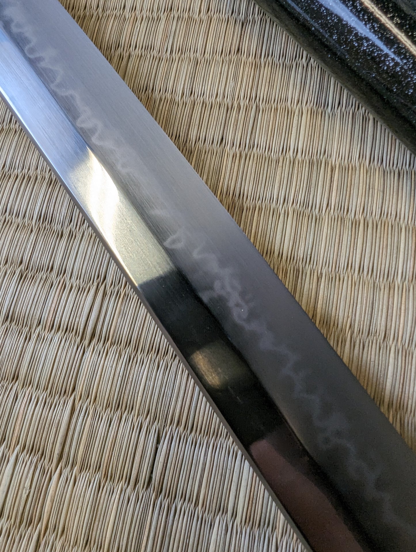 Katana with kogatana & kogai - Gold Dragonfly - sx105v choji hamon