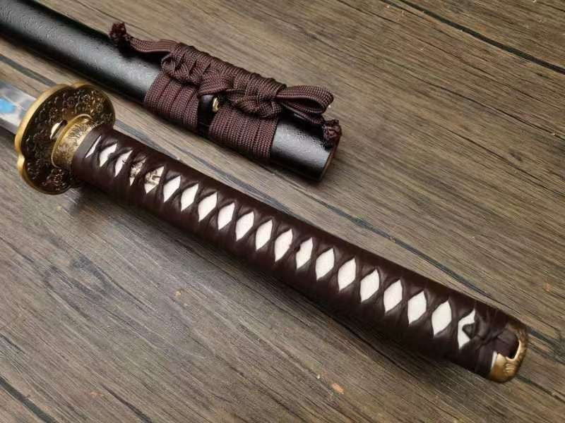 Katana - Sepia Blossom - s5 appleseed profile edge