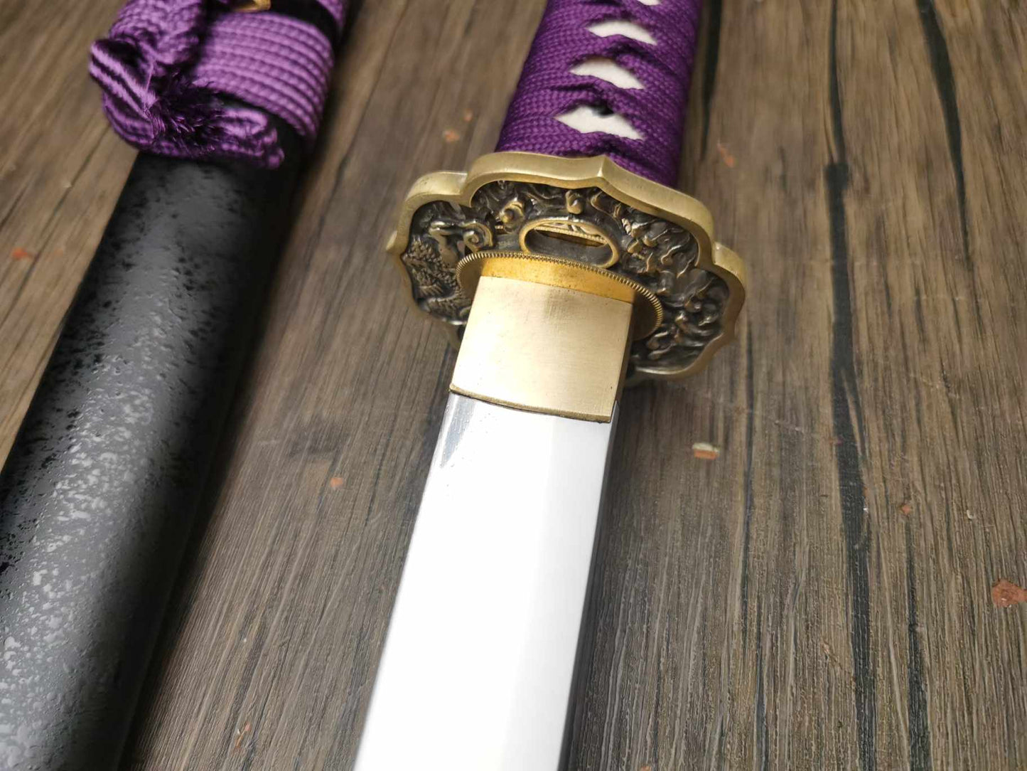 Katana - Royal Dragon - Budget sx105v